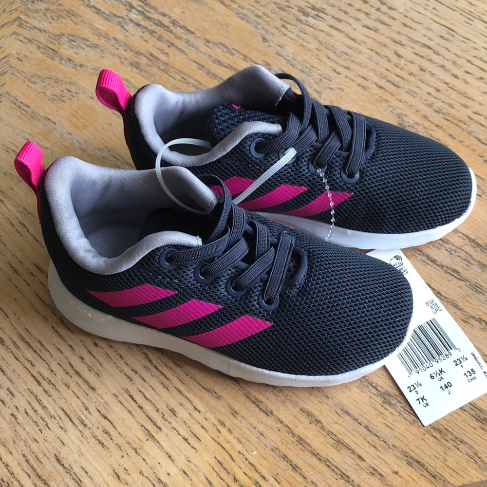 Brand New with tags or box Girls Tennis Size7K